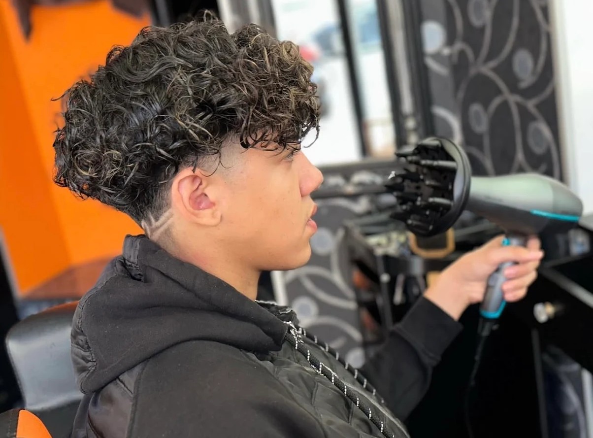 Low fade con diseño — PRO Barbershop